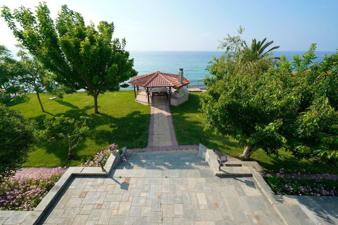 Secret Paradise Villas Loutra Elevtheron Экстерьер фото