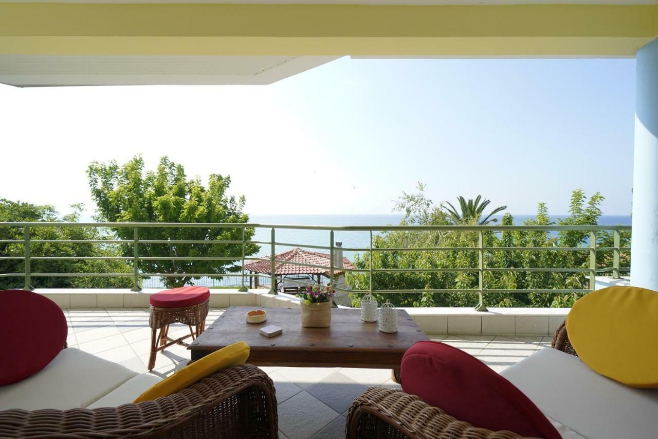 Secret Paradise Villas Loutra Elevtheron Экстерьер фото